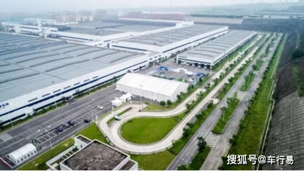 一周狂銷6000輛，揭秘重慶新能源汽車的“華為光環(huán)”與自主創(chuàng)新之路